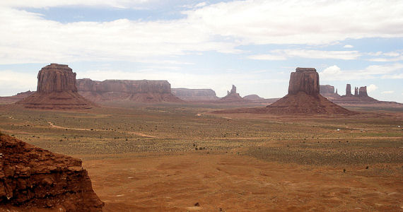 mittens monument valley